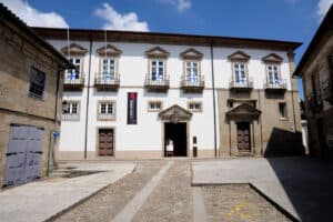 Comemorações do 90º Aniversário do Arquivo Municipal de Guimarães: Celebração do Património Documental