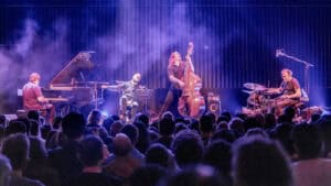 Sumrrá e Niño de Elche numa união para “não ficar indiferente” no Theatro Circo