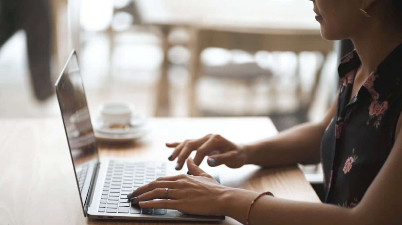 IPCA e AEB lançam curso gratuito para impulsionar a Transformação Digital nas PMEs