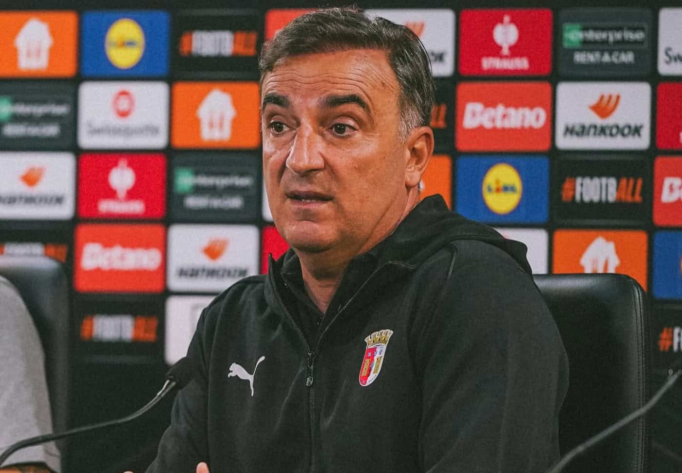 Carvalhal fala em jogo "ingrato" em que o SCB perdeu mas merecia ganhar