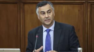 Cerca de 23 mil alunos ainda não tem aulas a pelo menos uma disciplina