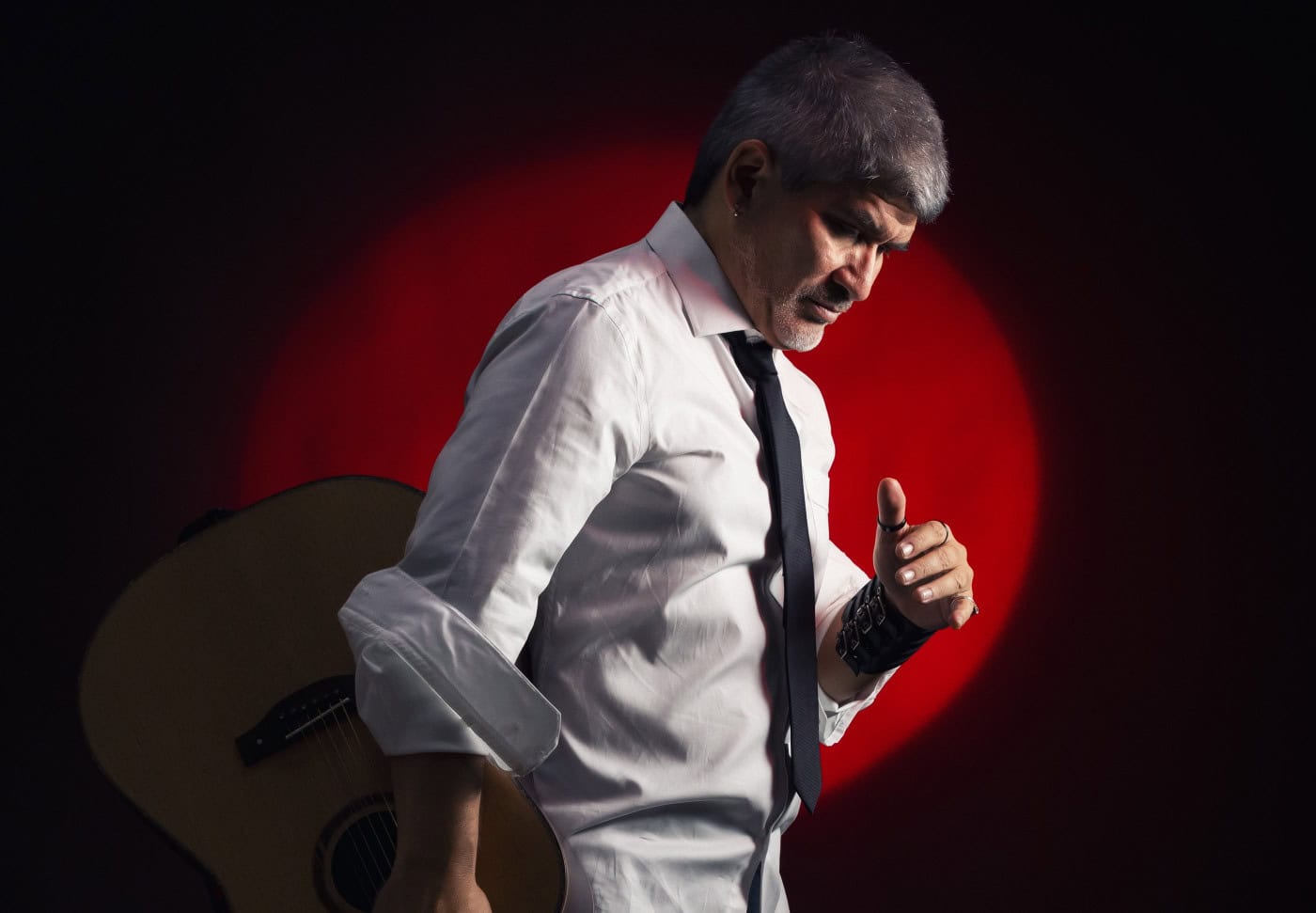 Piraí Vaca trabalha a música para 3 partes do ser humano: "coração, mente e espírito"