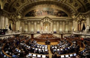 Proposta do OE2025 aprovada na generalidade por PSD e CDS-PP com abstenção do PS&nbsp;