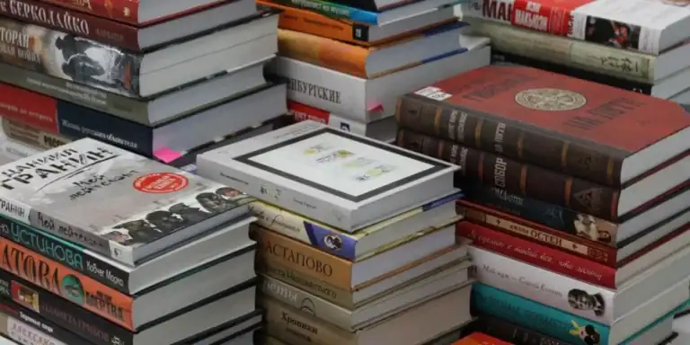 Programa Cheque-Livro começa hoje para cerca de 220 mil jovens de 18 anos