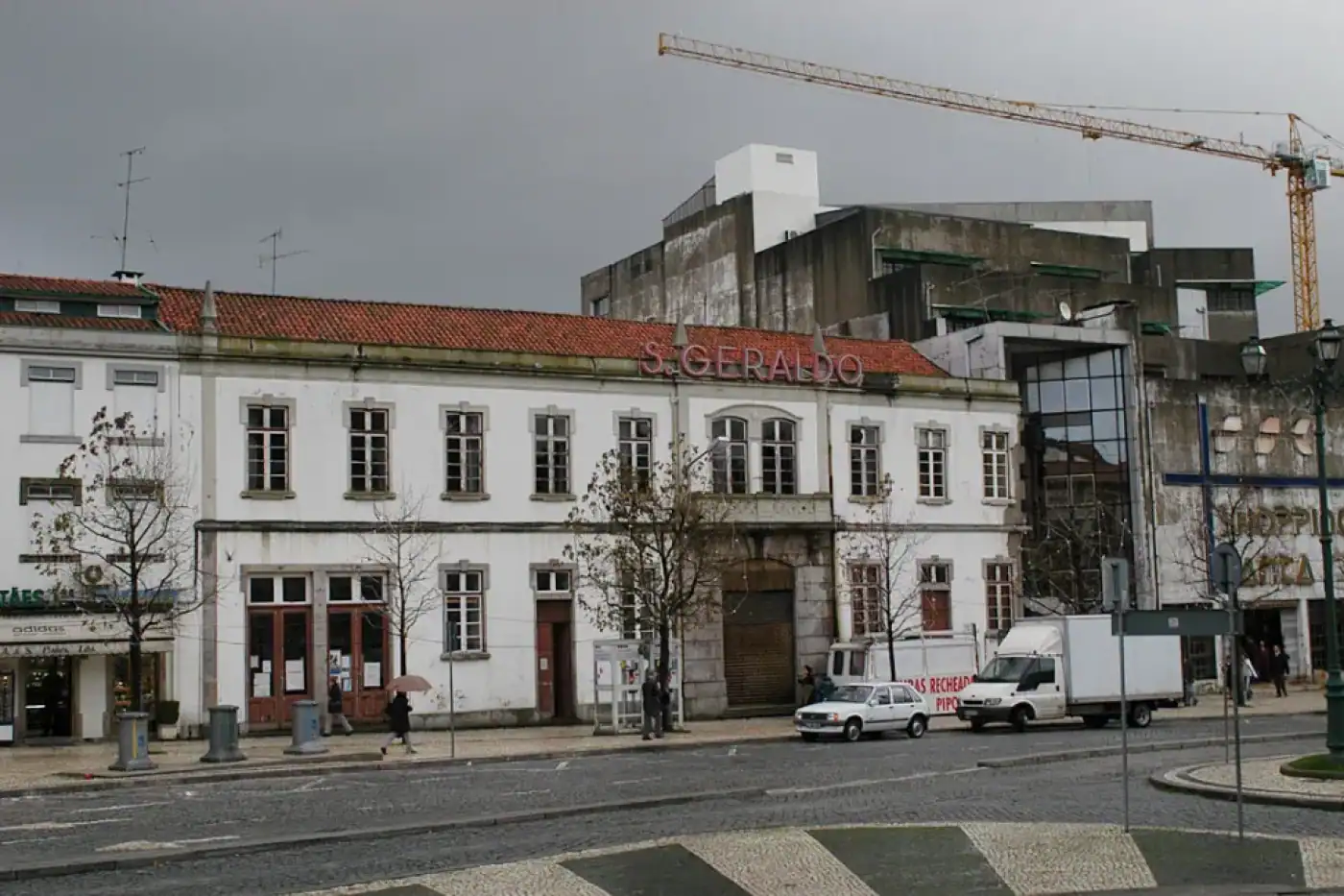 Cruz e Almeida criticam falta de investimento na recuperação de espaços culturais em Braga