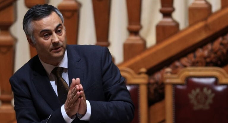 "Não concordamos com a política dos últimos anos de redução das propinas"