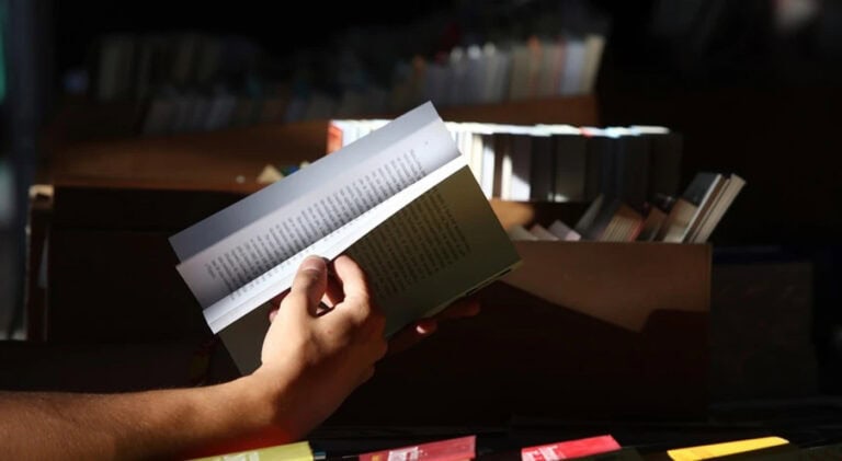 Prémio Leya atribuído ao romance 'Pés de Barro' de Nuno Miguel Silva Duarte