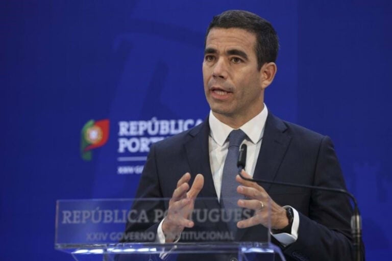 Governo diz que Estados Unidos continuarão a ser parceiro preferencial