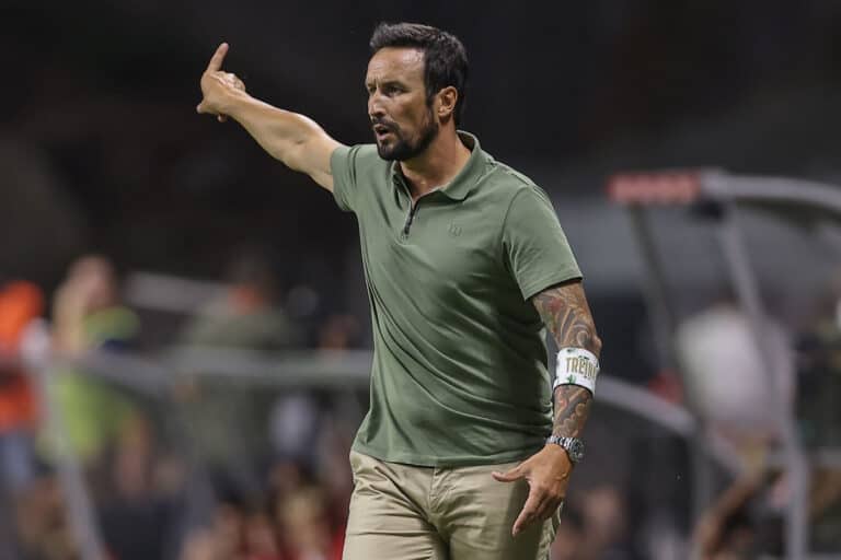 César Peixoto quer Moreirense na “máxima força" para fazer frente ao Gil Vicente