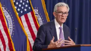 Fed corta juros em 25 pontos base