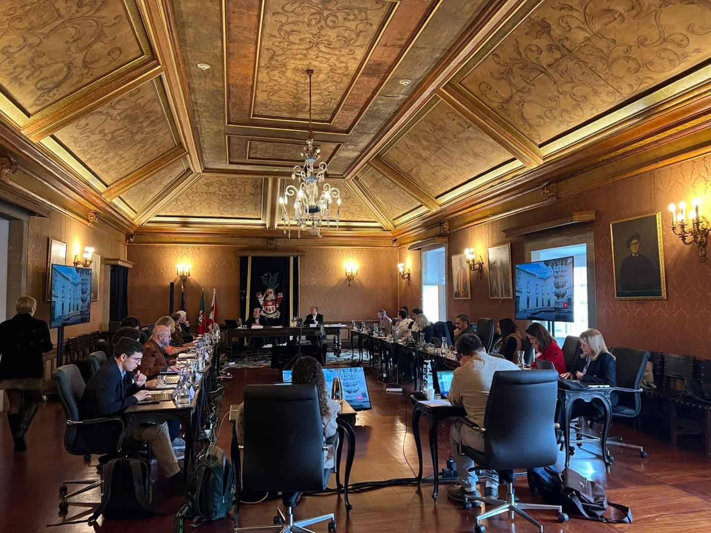 Conselho Geral aprova formalmente revisão dos estatutos da UMinho