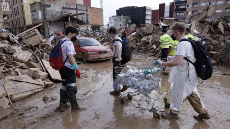 Espanha regista 220 mortos e 50 desaparecidos nas inundações