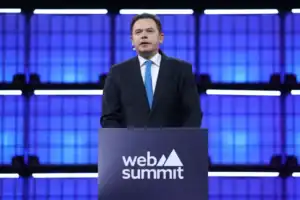 Primeiro-ministro anuncia lançamento de modelo de linguagem de IA em português&nbsp;