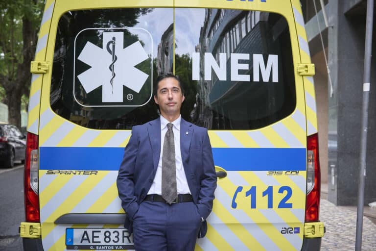 INEM assume que foi impossível cumprir serviços mínimos durante a greve