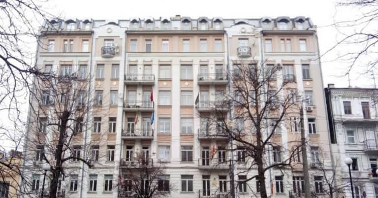 Embaixada portuguesa fecha portas devido a possível ataque nas próximas horas contra Kiev