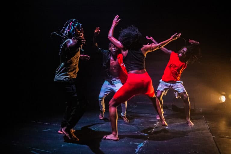 A dança volta a sentir-se no CCVF com 'Musseque' de Fábio Januário