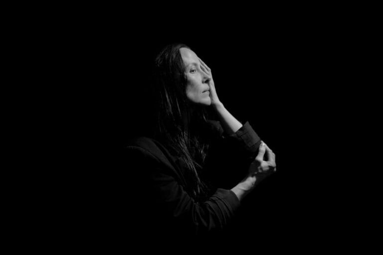 Keeley Forsyth e Mark Eitzel no Theatro Circo em 2025