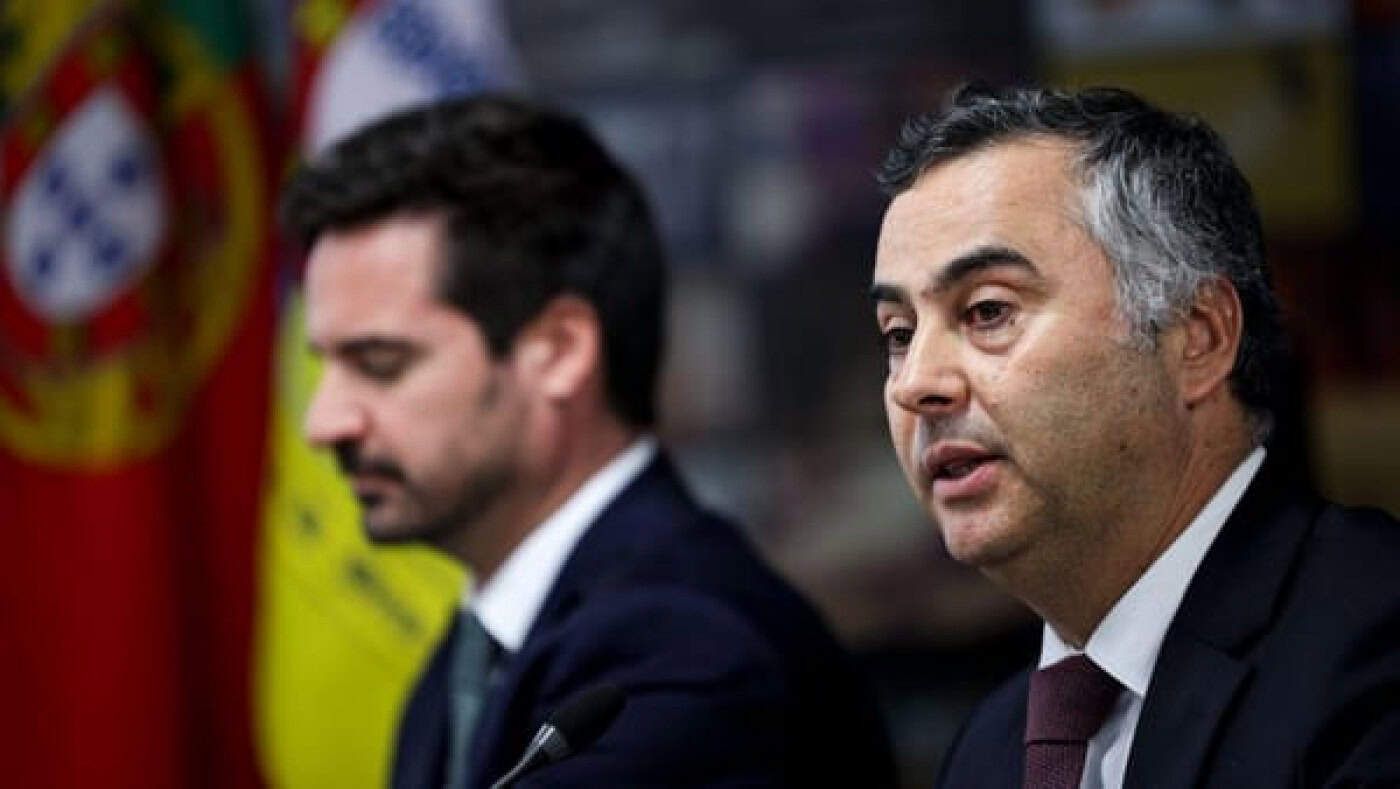 Medidas contra falta de professores permitiram atrair e reter cinco mil e 600 docentes