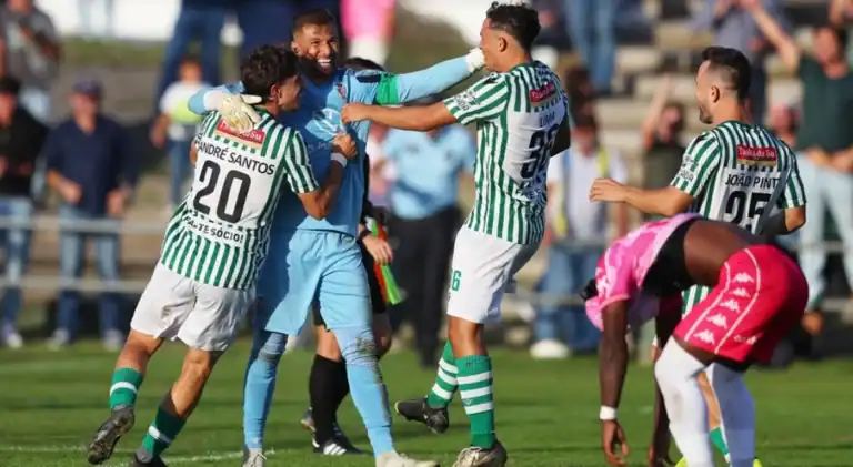 Lusitano de Évora surpreende AVS e apura-se para os ‘oitavos’ da Taça de Portugal
