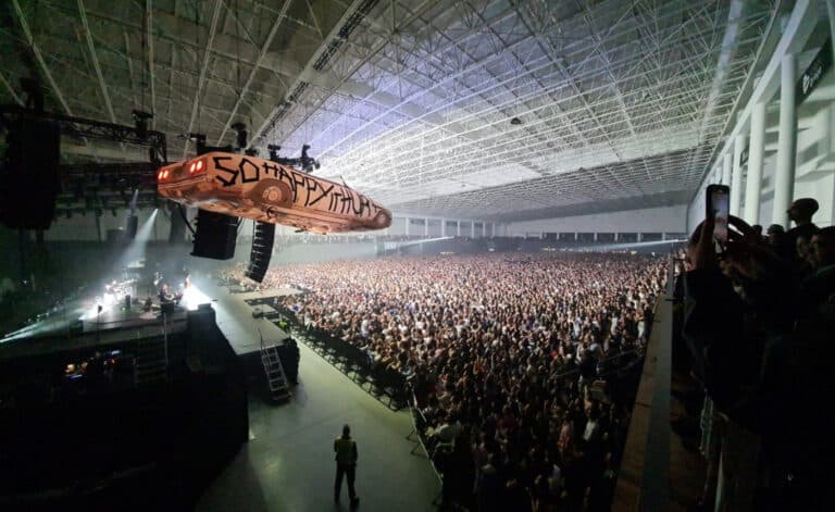 Braga voltou ao "Summer of'69" e lotou Fórum para ver Bryan Adams&nbsp;