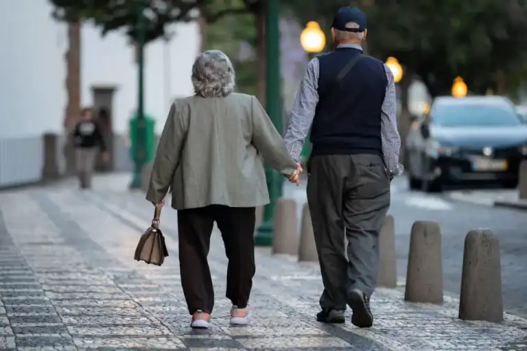 Idade da reforma sobe para 66 anos e nove meses em 2026