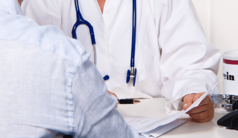 ULS podem abrir centros para casos não urgentes e disponibilizar consultas aos fins de semana