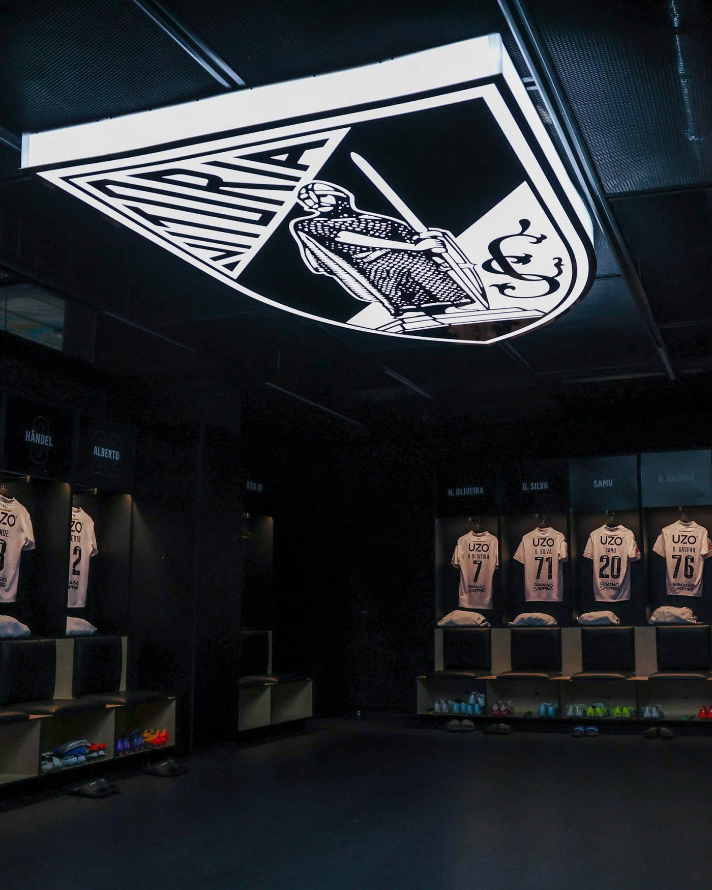 Vitória SC e Gil Vicente defrontam-se no D. Afonso Henriques