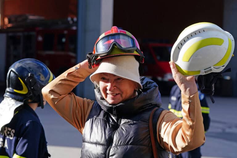 Bombeiros Sapadores e Câmara de Braga enviam capacetes para a Ucrânia