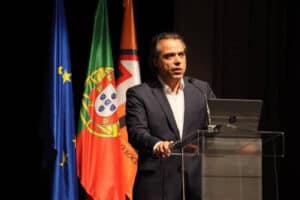 Candidato do PSD em Guimarães acusa PS de colocar em causa ligação de BRT a Braga