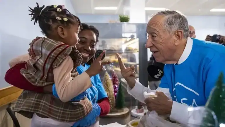 Marcelo pede aposta urgente na habitação para pessoas sem-abrigo