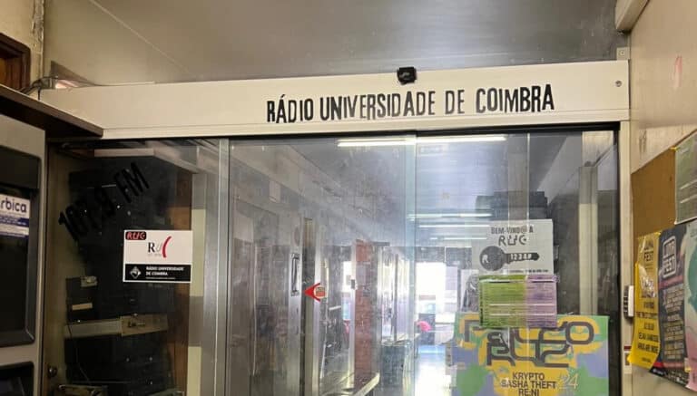 RUC lança crowdfunding de apelo à comunidade para renovar material e estúdios
