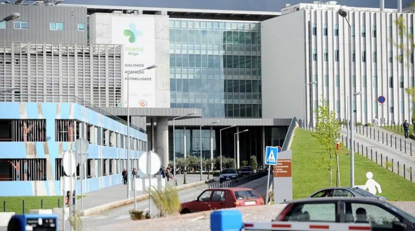 Avenças dos parques do Hospital de Braga sobem 2 euros em janeiro