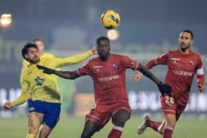 Arouca e Gil Vicente fecham 2024 com empate após interrupção por nevoeiro&nbsp;