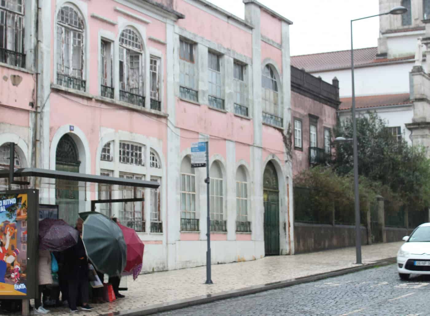 Chuva forte coloca distrito de Braga sob aviso amarelo esta quarta-feira
