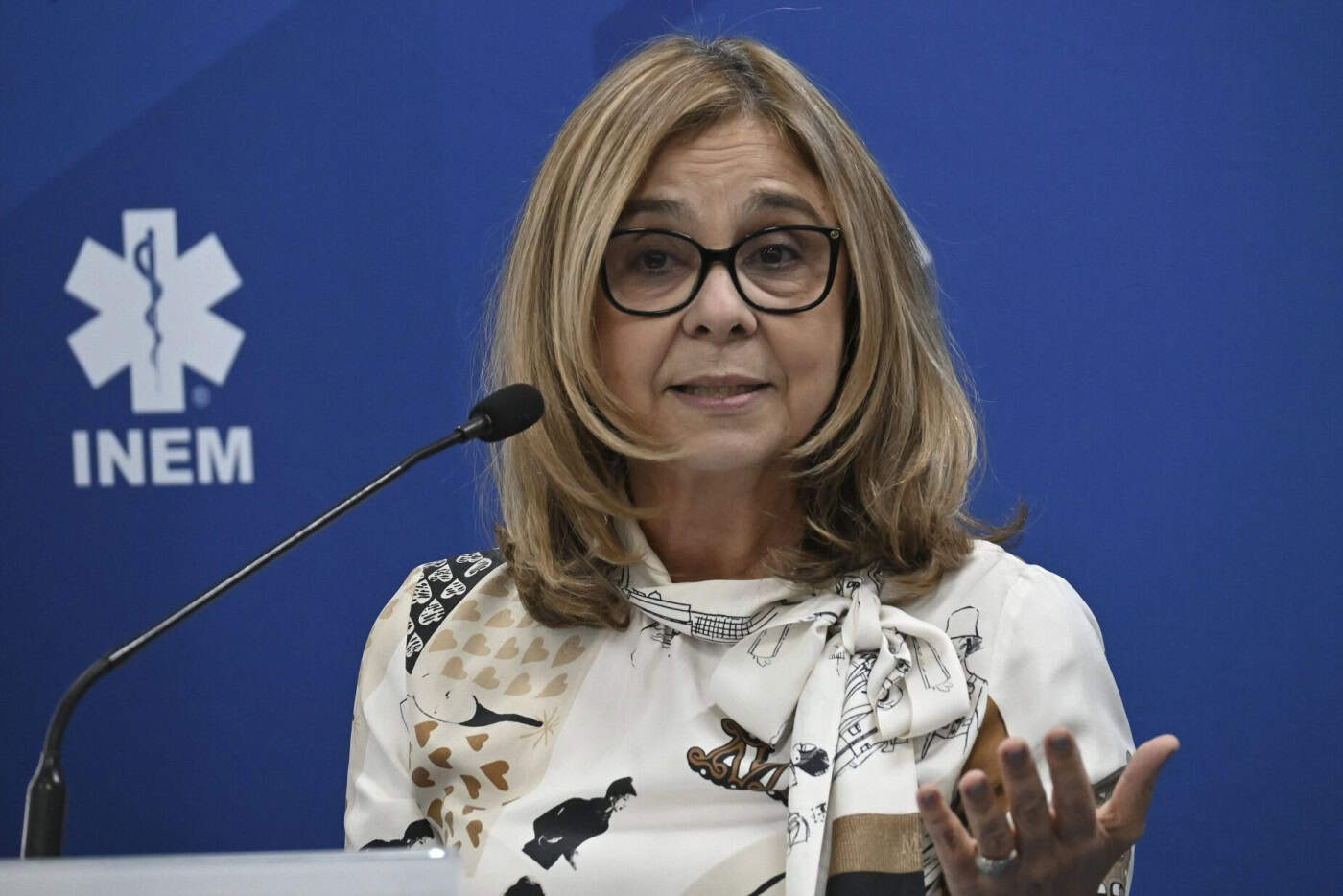 Ministra da Saúde vai ao parlamento explicar situação das urgências&nbsp;