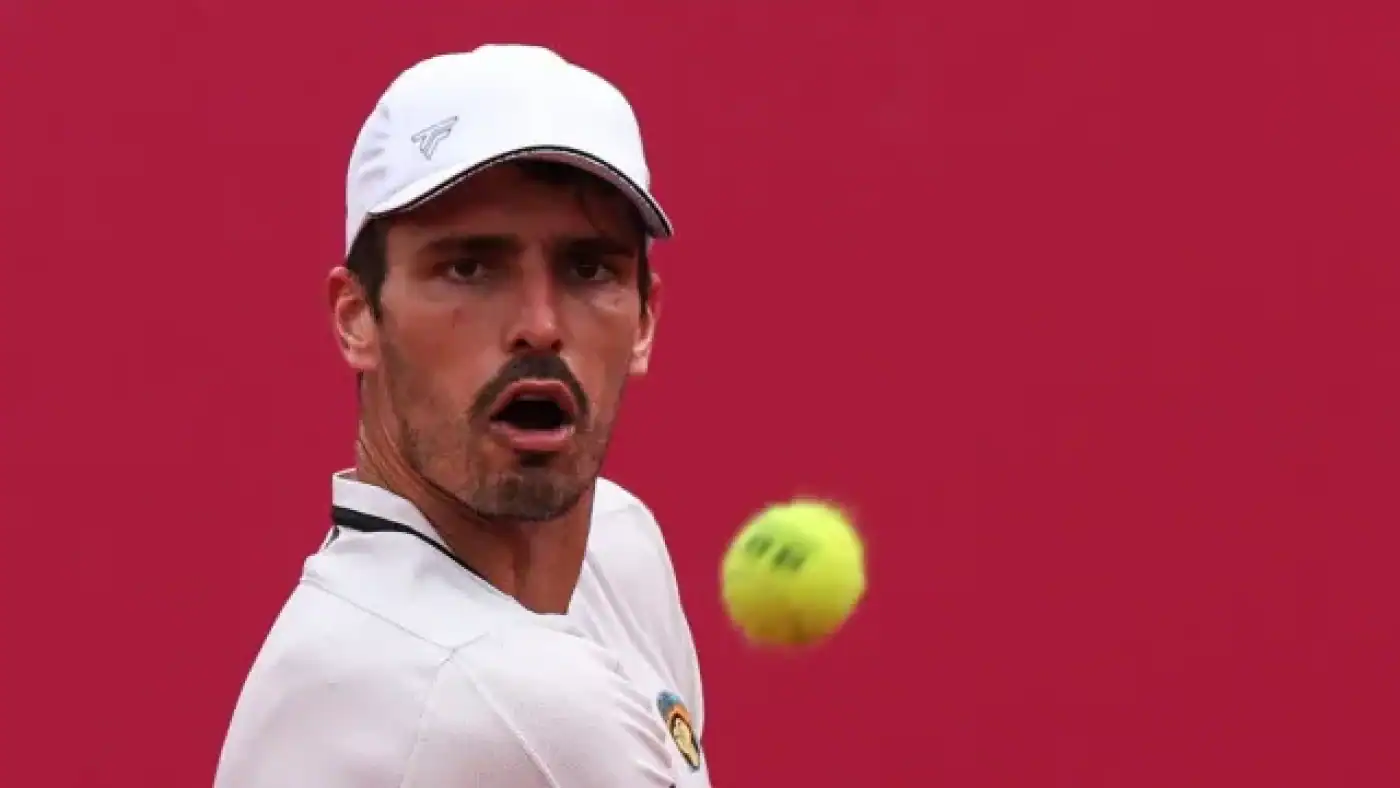 Tenista Jaime Faria qualifica-se para o Open da Austrália&nbsp;