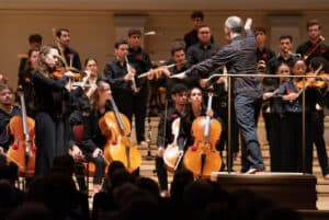 Rzewski e Shostakovich pela Jovem Orquestra Portuguesa no palco do Theatro Circo este sábado