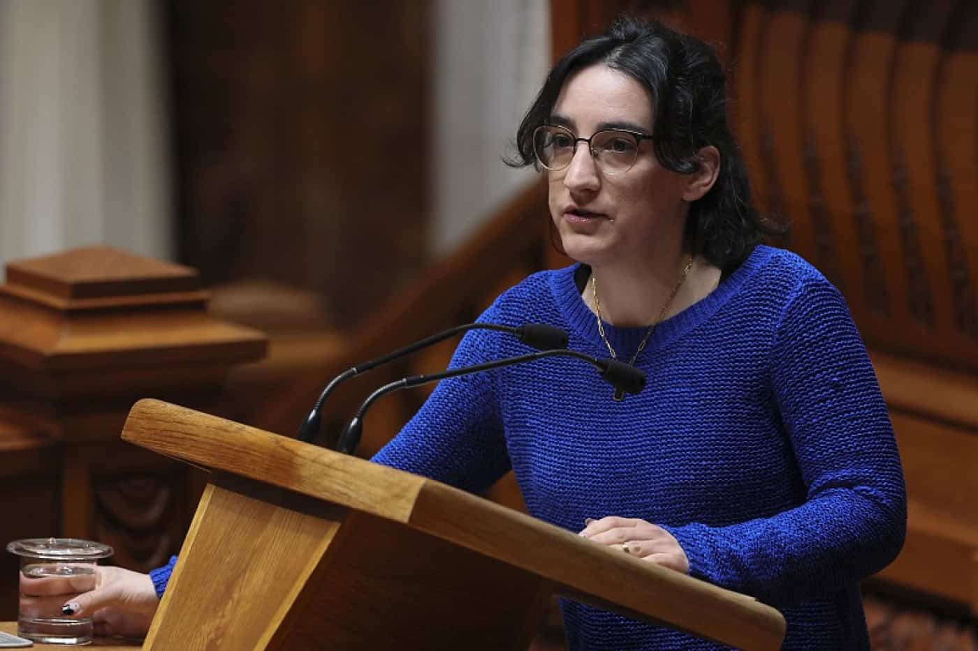 BE alerta que seria “errado e contraproducente” excluir jovens do acesso a médico de família