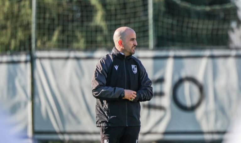 Daniel Sousa pede desculpa aos adeptos por eliminação do Vitória SC na Taça