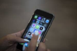 WhatsApp denuncia ciberespionagem a jornalistas com 'software' israelita 