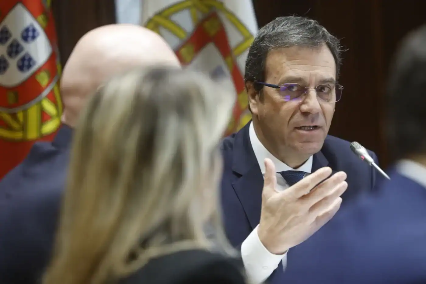 Hernâni Dias suspende mandato de deputado