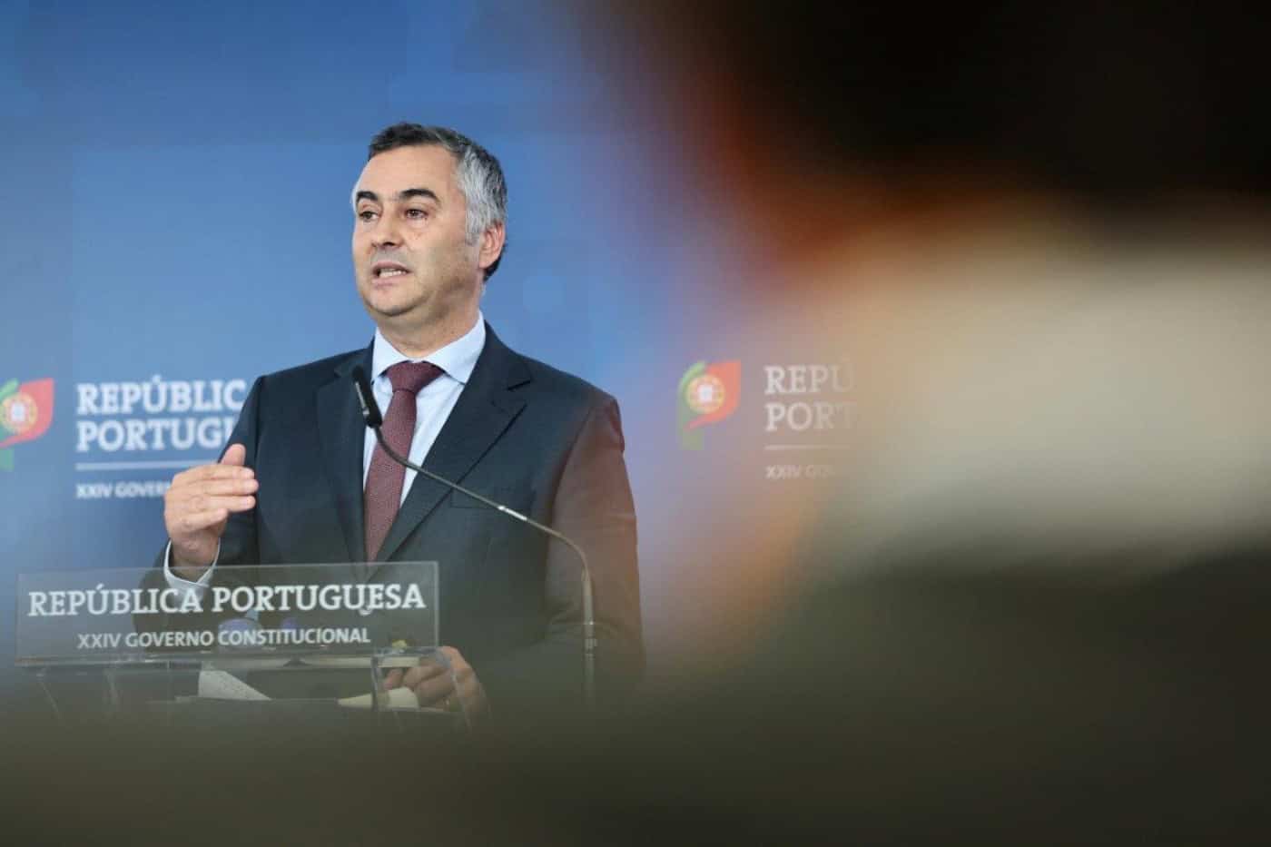 Universidades podem usar património sem autorização do governo