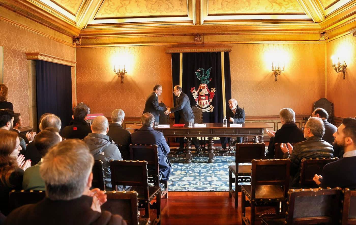 UMinho e INESC TEC estreitam cooperação com assinatura de protocolo