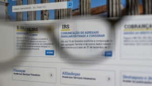 IRS: prazo para comunicar agregado e despesas de estudante deslocado no interior termina hoje&nbsp;