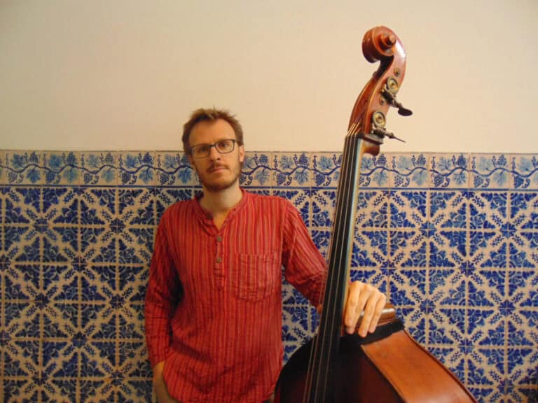 Maison 826 de Pedro Remy recebe o trio de Demian Cabaud