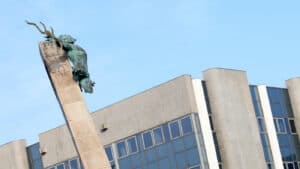 UMinho vai lançar mais de 100 cursos de curta duração&nbsp;&nbsp;