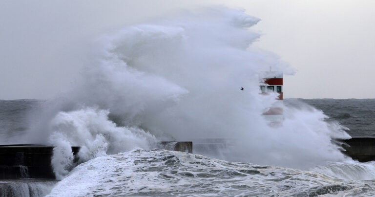 Braga, Viana do Castelo e Porto sob aviso laranja devido a agitação marítima