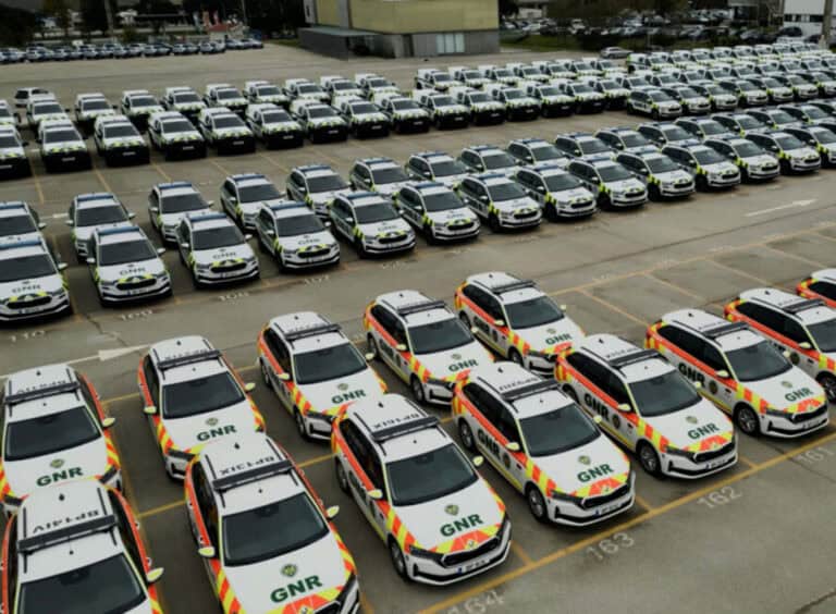 Governo aprova 20 milhões de euros para aquisição de 655 viaturas para PSP e GNR&nbsp;