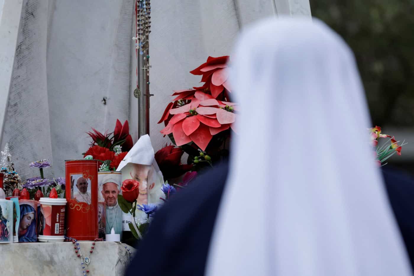 Estado de saúde do Papa melhorou, mas prognóstico continua reservado