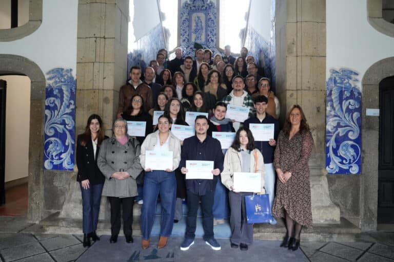 Câmara de Braga atribui Bolsa Social de Mérito a 15 estudantes bracarenses do Ensino Superior